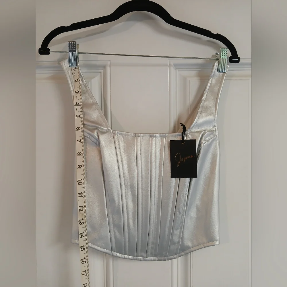 🦋 ABSOLUTELY ADORABLE 🦋 SNAG FOR A SUMMER NIGHT🦋Japna silver lined top - Picture 1 of 2